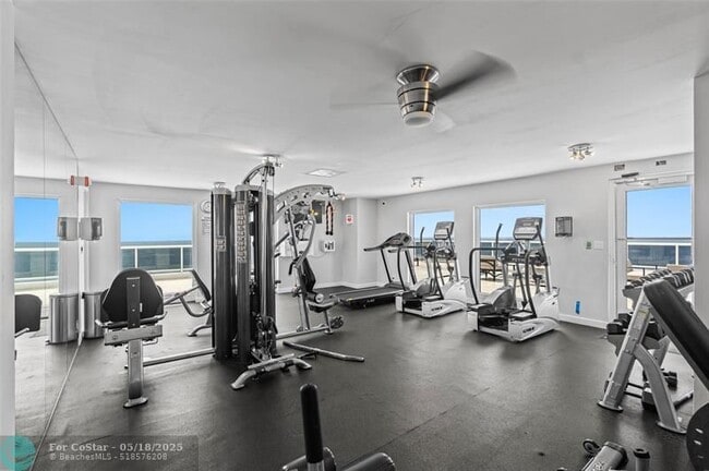 Building Photo - 2841 N Ocean Blvd