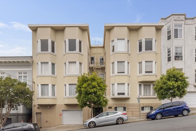 Primary Photo - Pacific Heights: Updated Condo w/ Enchanti...