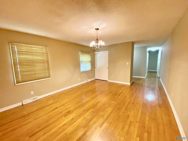 Building Photo - 1016 Arnold Rd