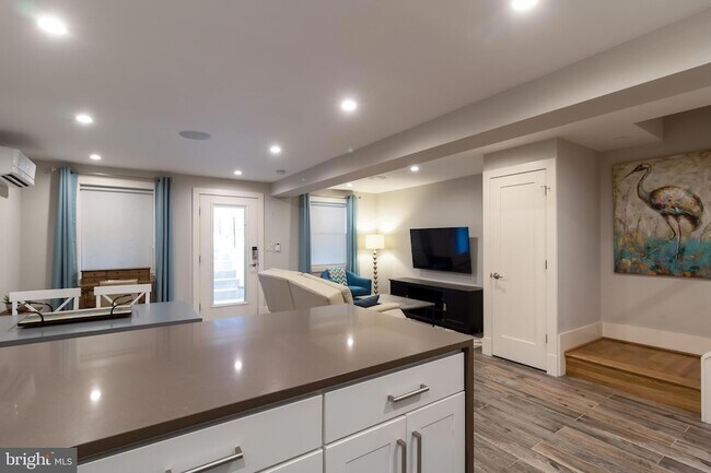 Building Photo - 4514 15th St NW