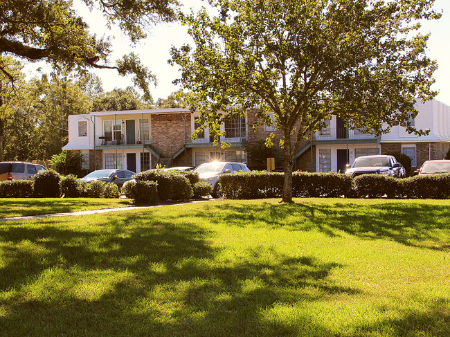 Building Photo - Shell Pointe Apartments