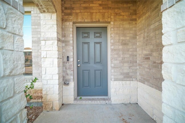 Building Photo - 118 Ashwood Glade Dr