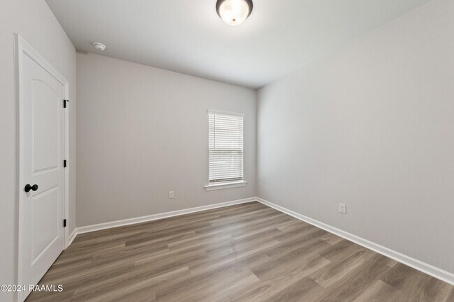 Building Photo - 107 Segovia Wy