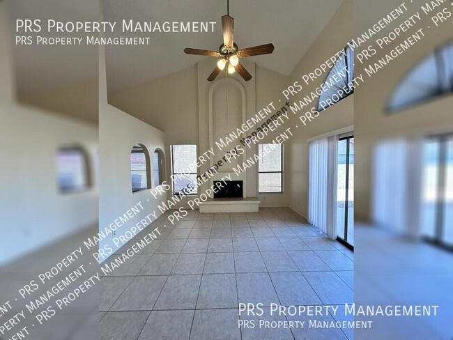 Building Photo - Single Story Phoenix Home Available Februa...