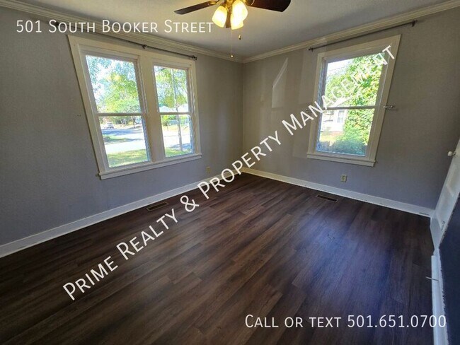 Building Photo - 501 S Booker St