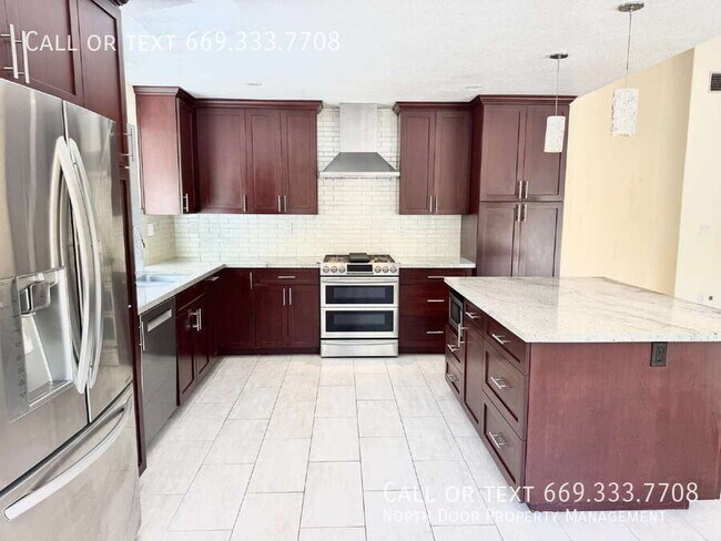 Building Photo - 3281 Falerno Way