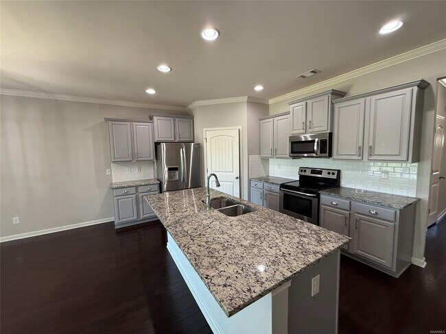 Building Photo - 9412 Alpine Park Ct
