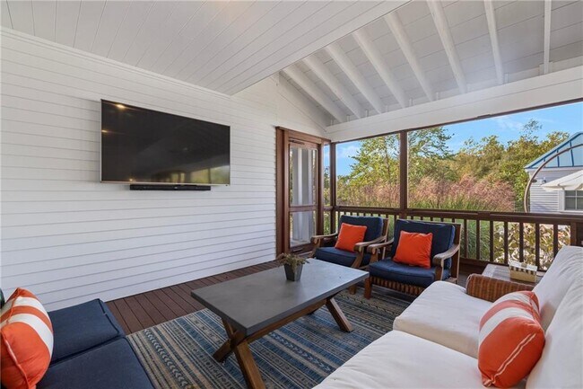 Building Photo - 46 Carnegie Heights Dr