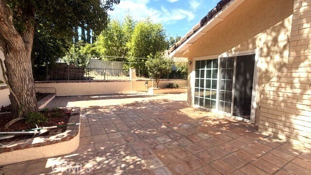 Building Photo - 1571 Kiowa Crest Dr