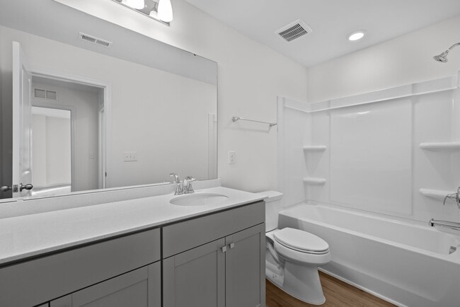 Building Photo - 1349 Underbrush Dr