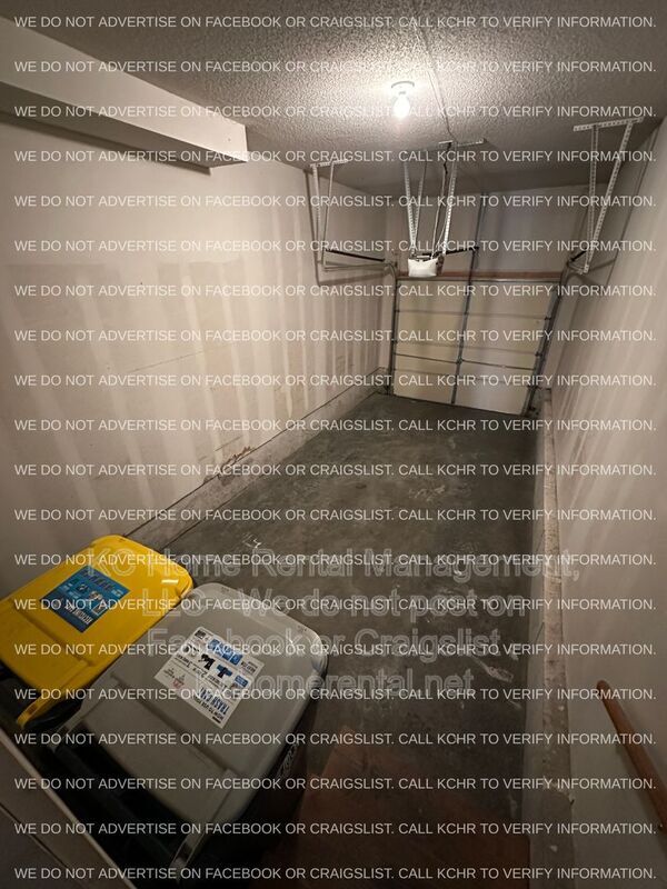 Building Photo - 8657 NE 97th St