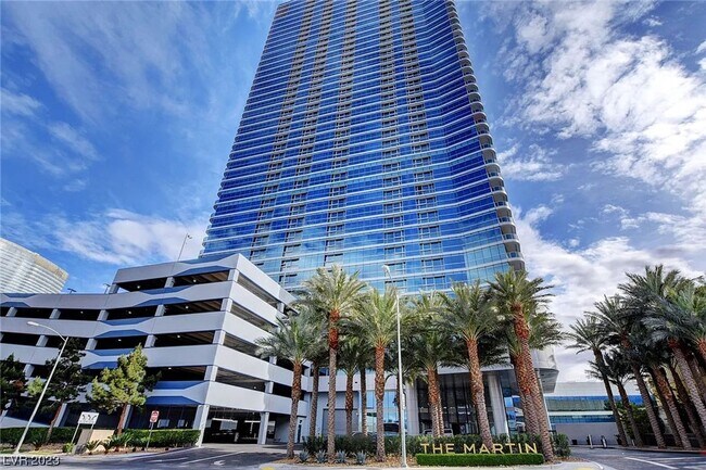 Building Photo - Gorgeous and Fully Furnished Penthouse Style Condo at The Martin