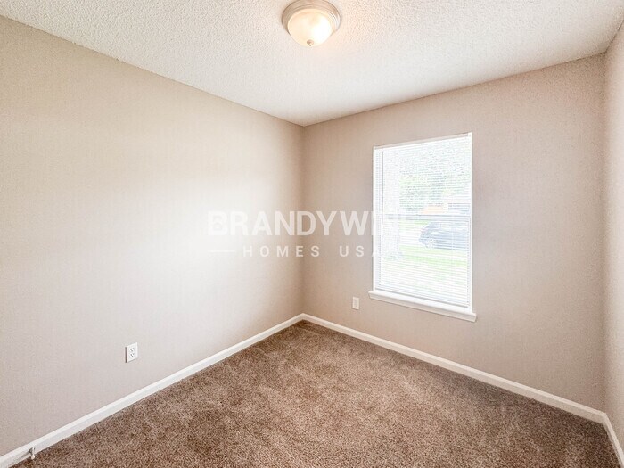 Building Photo - 2174 Cypress Landing Dr