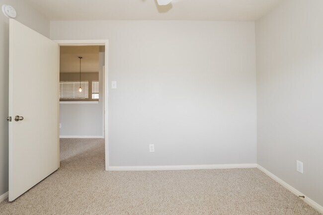 Building Photo - 20311 Cherry Orchard Ln