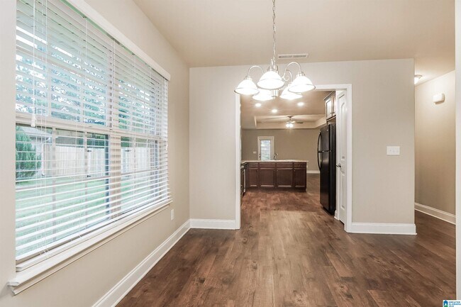 Building Photo - 413 Marsh Cir