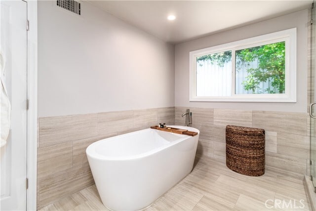 Building Photo - 3546 Berry Dr