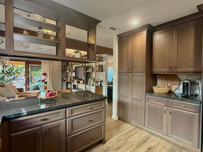 Building Photo - Ranch Style Home in Rancho Pondarosa Community