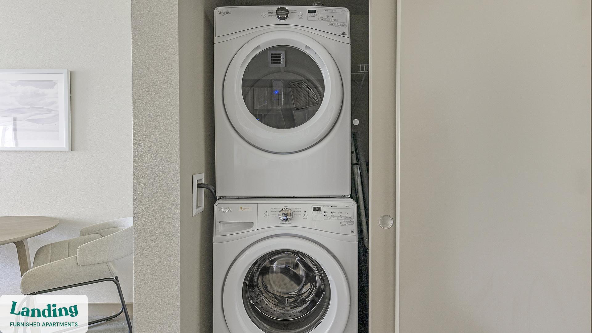 Building Photo - 1850 NW Front Ave