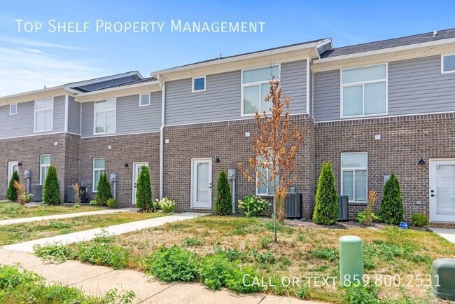 Building Photo - Beautiful New Construction !