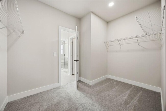 Building Photo - 1235 Weatherway Ln