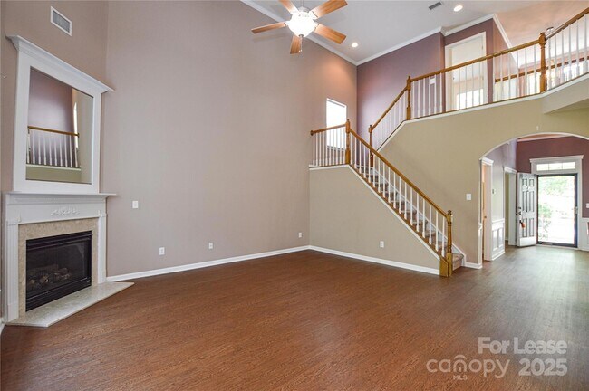 Building Photo - 1008 Millbank Dr