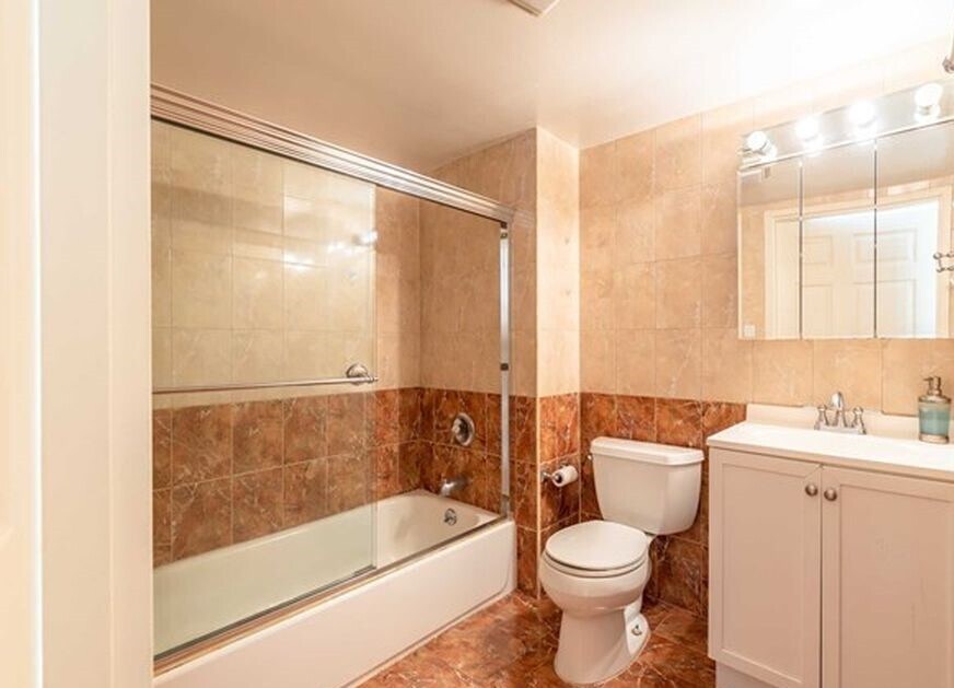 Building Photo - 10 Palisade Ave