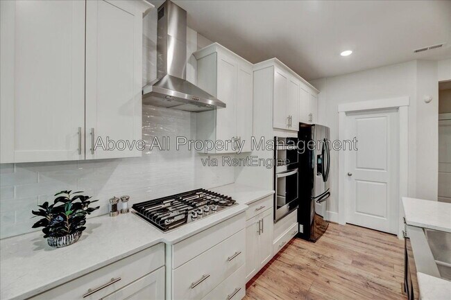 Building Photo - 4408 Walker Hallow St