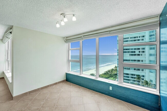 Building Photo - 1620 S Ocean Blvd