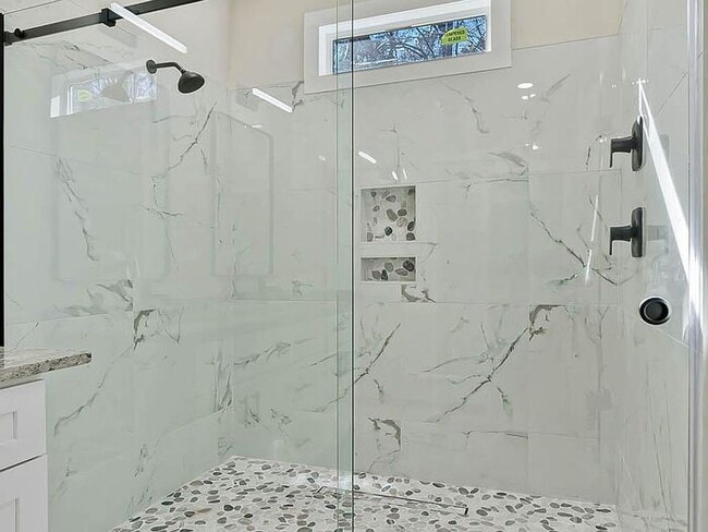 Building Photo - Build Equity While Leasing - Lease and Own from Day One!