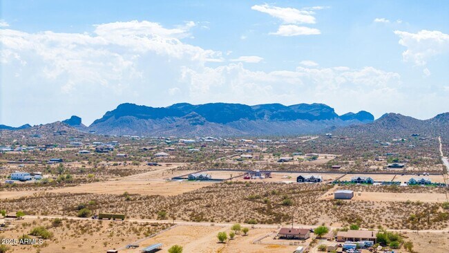 Building Photo - Massive Equestrian Property with Mountain ...