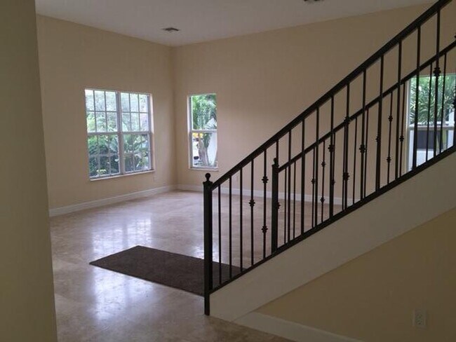 Building Photo - 9887 Coronado Lake Dr