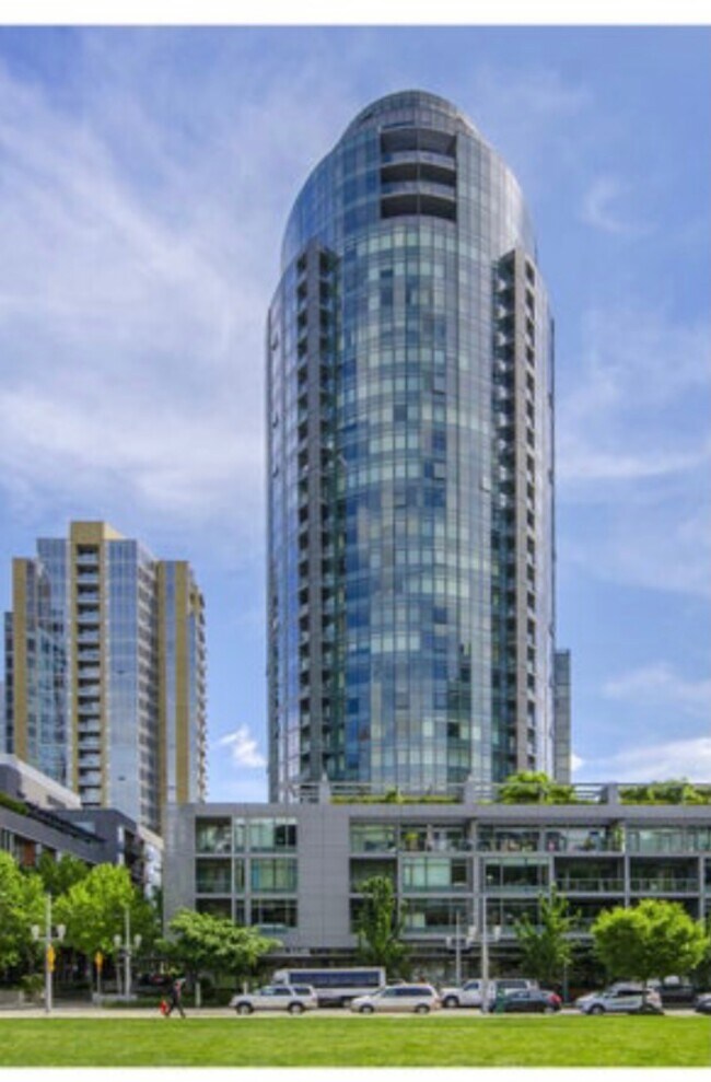 Building Photo - 3601 S River Pky