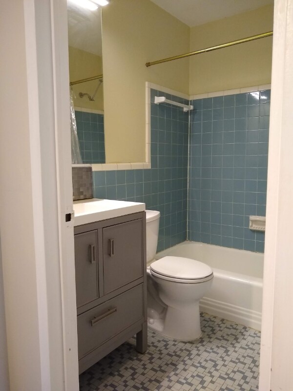 Building Photo - 8601 Manchester Rd