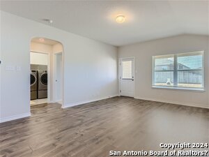Building Photo - 9811 Bratten Rise