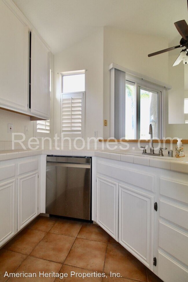 Building Photo - 2 br, 2 bath House - 1356 Serena Circle #1