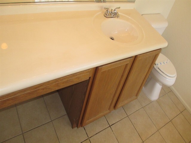 Building Photo - 2567 W Amber Sun Dr