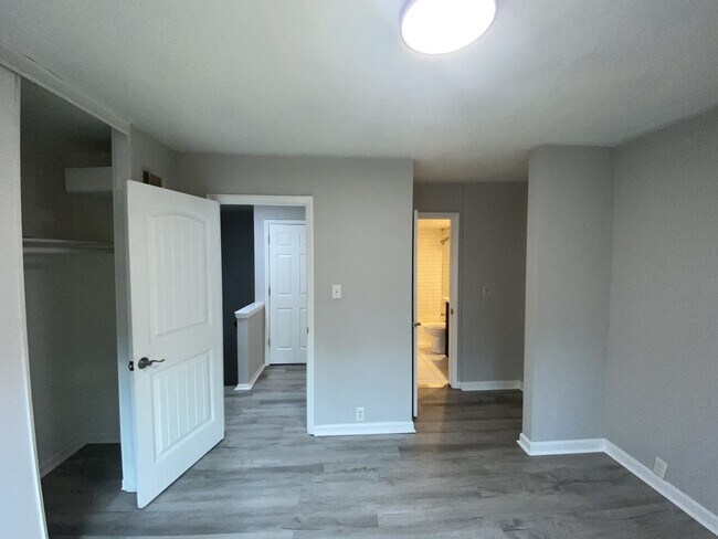 Building Photo - 7411 Mystic Lane
