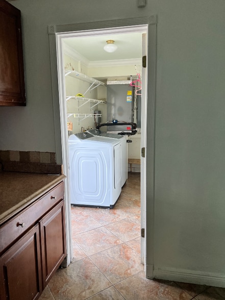 Building Photo - 3597 Holiday Rd