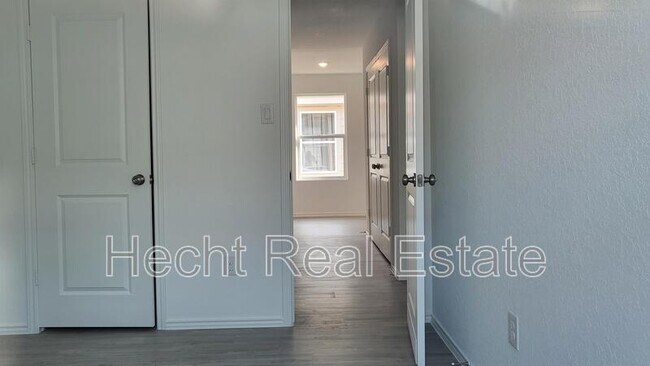 Building Photo - 9137 Navarro Vis