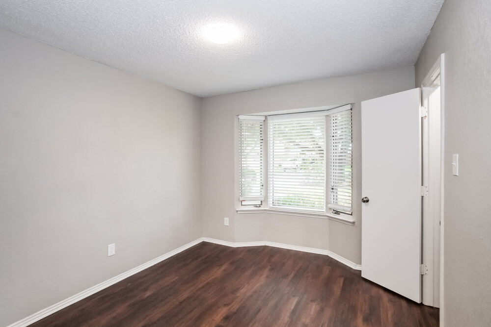 Building Photo - 2614 Berkshire Ln