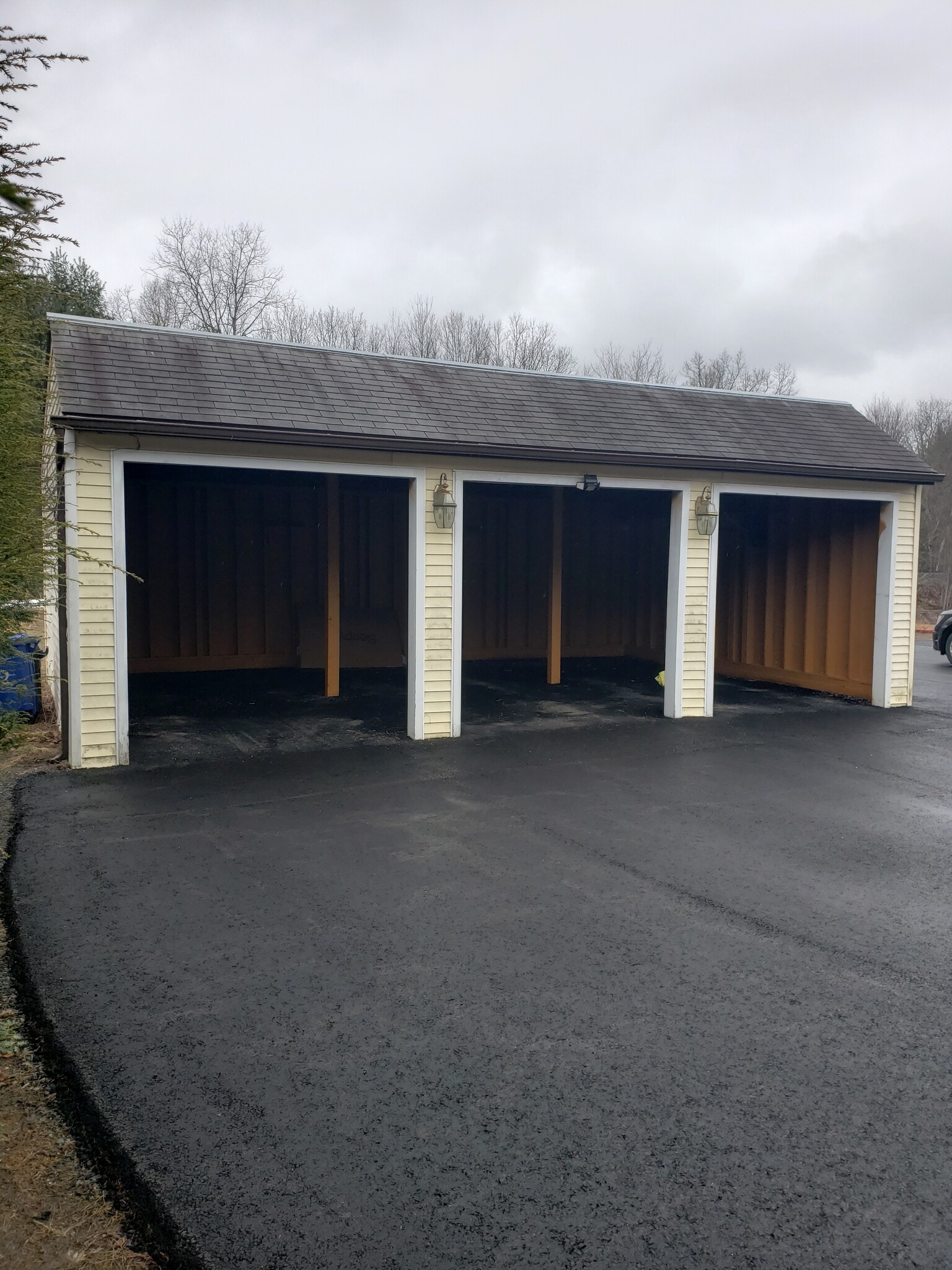 carport - 2864 Fort Bridgman Rd