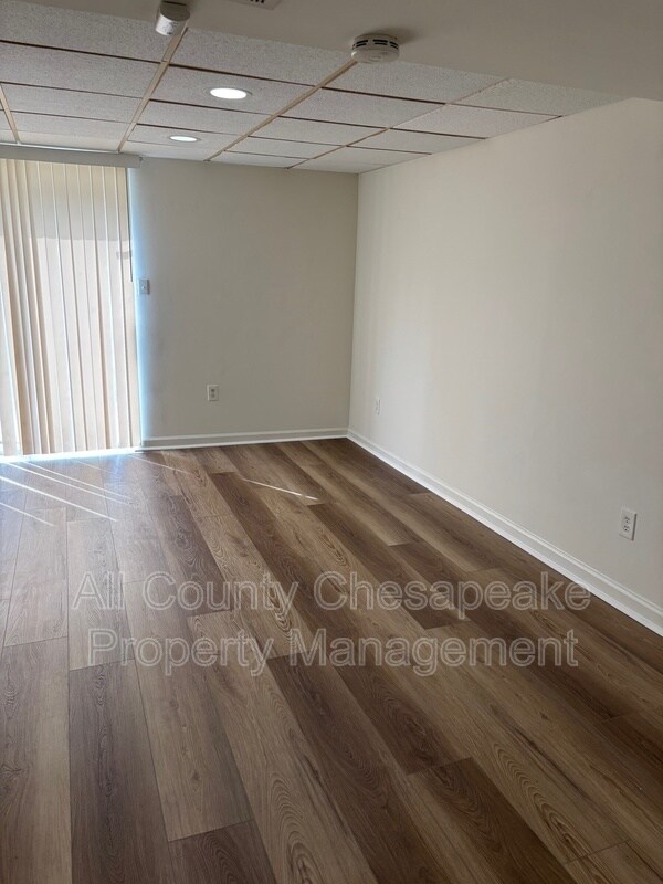 Building Photo - 1320 Harford Square Dr