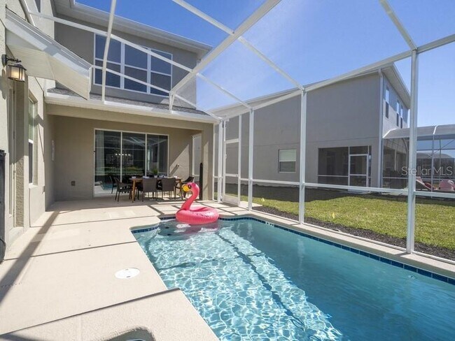 Building Photo - 8956 Takeaway Wy