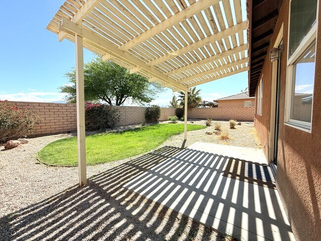 Building Photo - 80435 Atherstone Dr