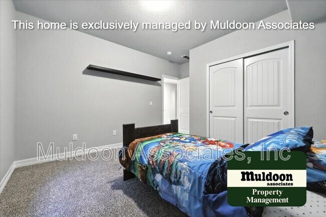 Building Photo - 13569 Park Meadows Dr