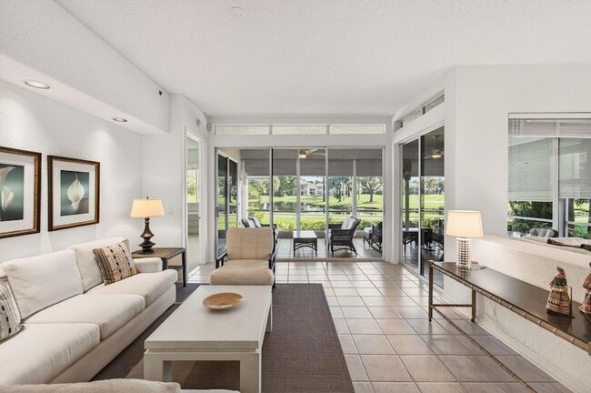 Building Photo - 2512 Coco Plum Blvd