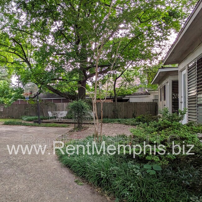 Building Photo - 1685 Tutwiler Ave