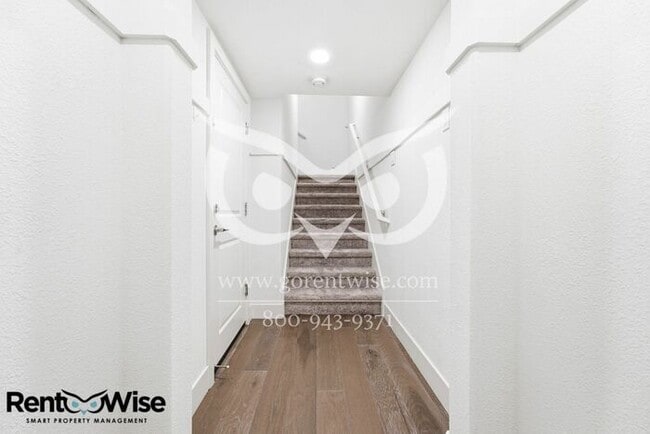 Building Photo - 49 Tidal Wy