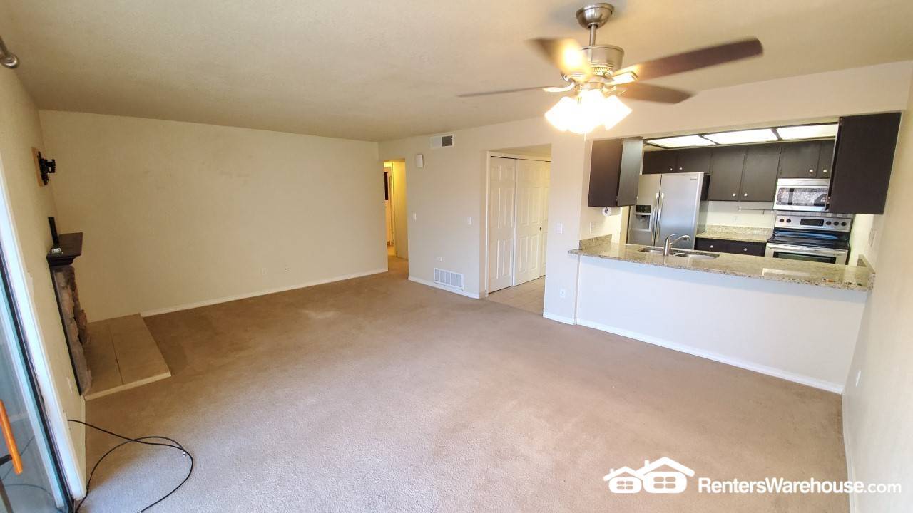 Building Photo - 14120 E Temple Dr