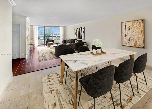 Building Photo - 3600 Mystic Pointe Dr